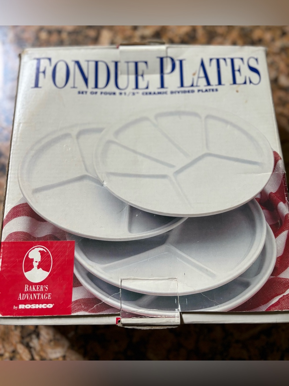 NIB 4 Bakers Advantage Ceramic Segmented Fondue Plates